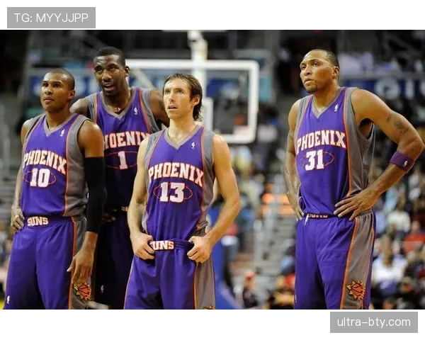 纳什精准组织提升队友表现,助力太阳多次季后赛胜利 纳什精准组织提升队友表现,助力太阳多次季后赛胜利